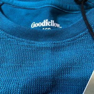 New with tags mens long sleeve shirt standard fit